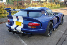 Load image into Gallery viewer, MAXTON DESIGN REAR DIFFUSER DODGE VIPER GTS