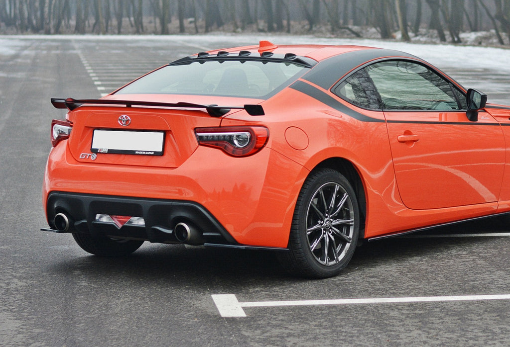 MAXTON DESIGN REAR SIDE SPLITTERS V.1 TOYOTA GT86 FACELIFT
