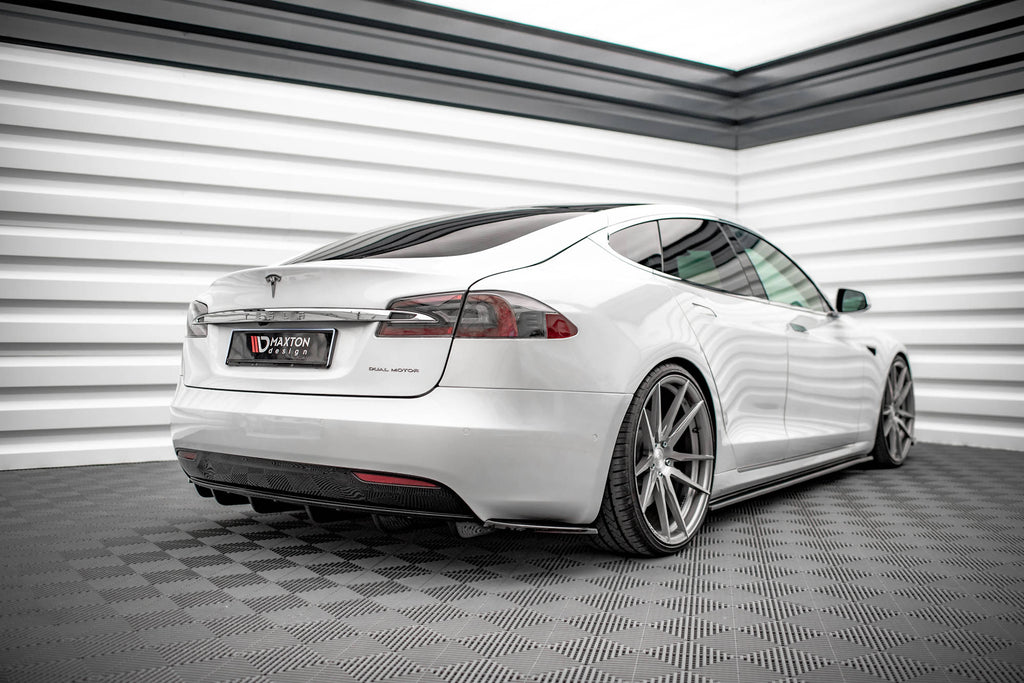 MAXTON DESIGN REAR VALANCE TESLA MODEL S FACELIFT