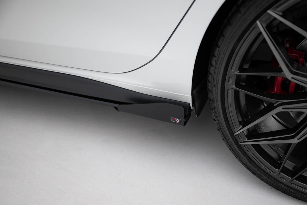 MAXTON DESIGN RACING DURABILITY SIDE SKIRTS DIFFUSERS + FLAPS VOLKSWAGEN GOLF 8 GTI / GTI CLUBSPORT / R-LINE