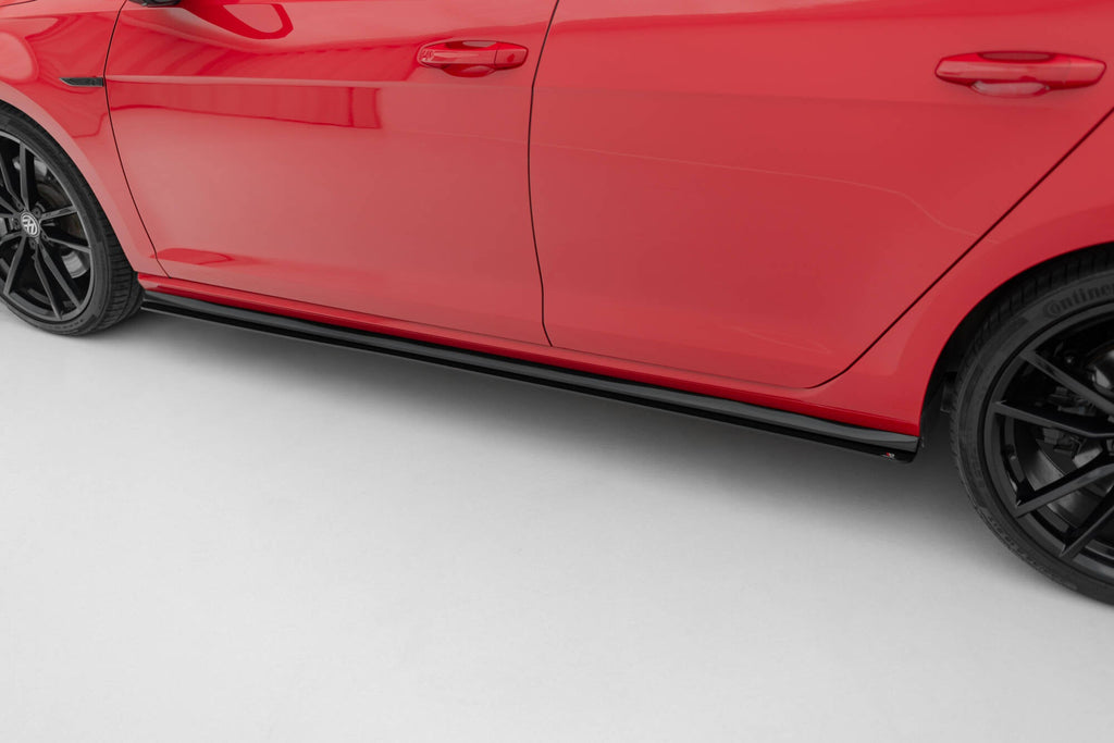 MAXTON DESIGN VW GOLF VII R (FACELIFT) - RACING SIDE SKIRTS DIFFUSERS