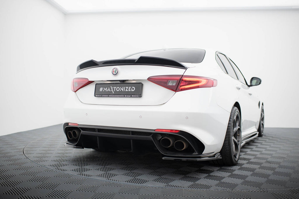 MAXTON DESIGN REAR SIDE SPLITTERS ALFA ROMEO GIULIA QUADRIFOGLIO