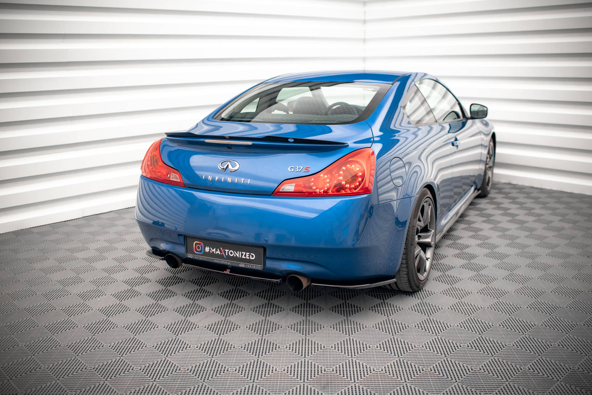 Infinite Coupe Rear View MAXTON DESIGN REAR SIDE SPLITTERS INFINITI G37 COUPE – New German ...