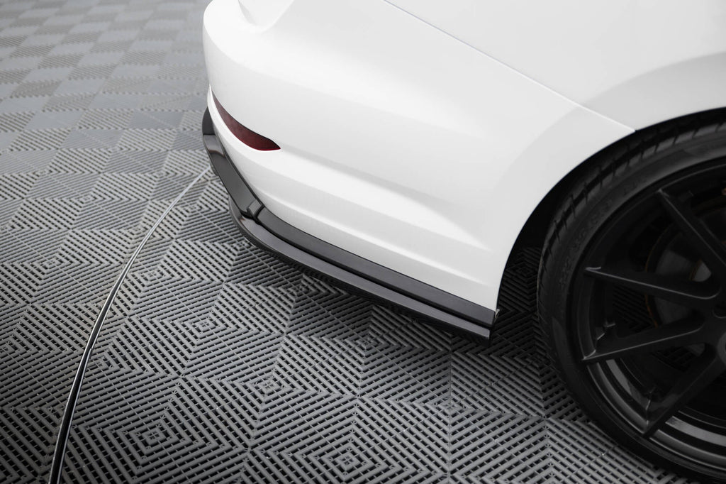 MAXTON DESIGN Rear Side Splitters Volkswagen Jetta GLI Mk7 (SET FOR MAXTON VALANCE)