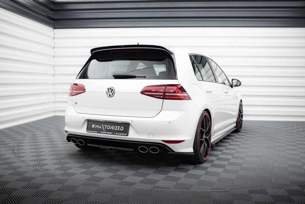 MAXTON DESIGN CENTRAL REAR SPLITTER VW GOLF VII R (WITH VERTICAL BARS)