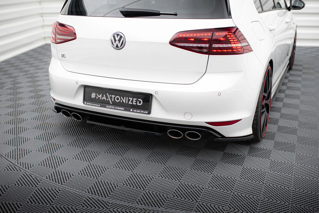 MAXTON DESIGN CENTRAL REAR SPLITTER VW GOLF VII R (WITH VERTICAL BARS)