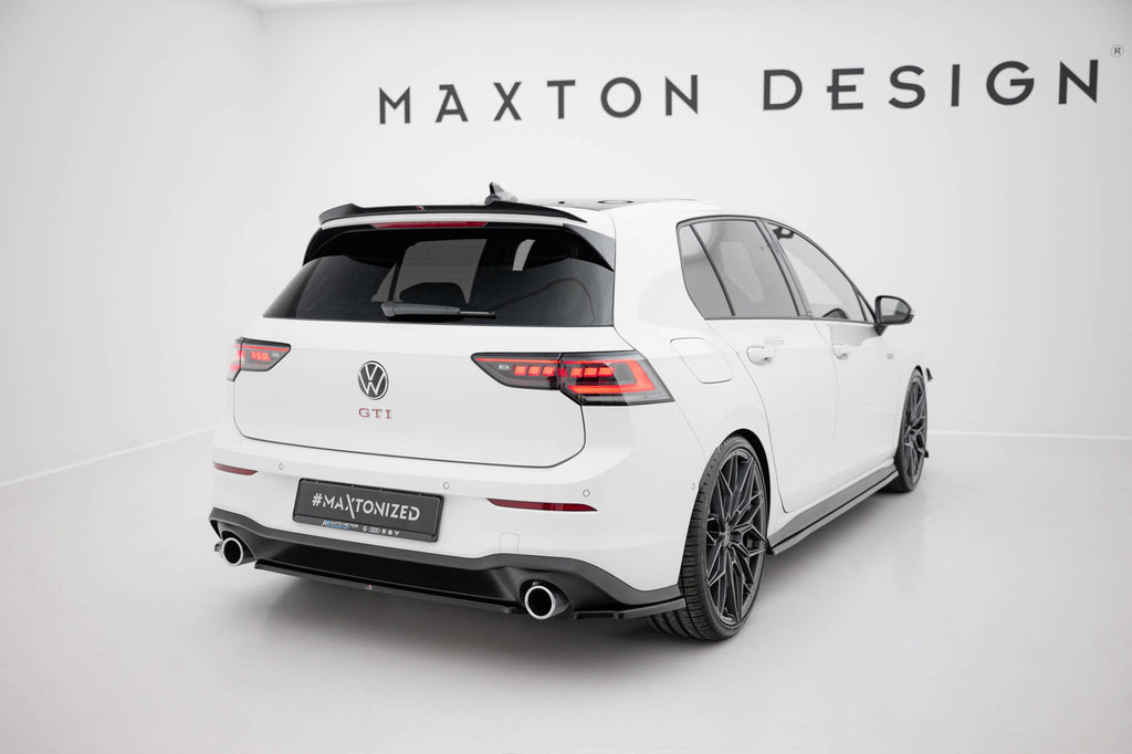 MAXTON DESIGN CENTRAL REAR SPLITTER VOLKSWAGEN GOLF 8 GTI