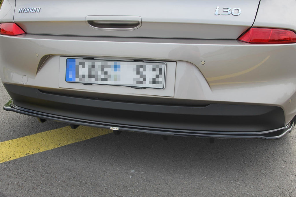 MAXTON DESIGN Rear Splitter (WITH VERTICAL BARS) HYUNDAI I30 MK3 HATCHBACK