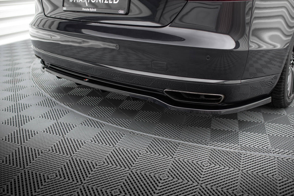 MAXTON DESIGN CENTRAL REAR SPLITTER (WITH VERTICAL BARS) AUDI A8 D4 FACELIFT