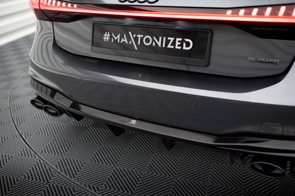MAXTON DESIGN REAR VALANCE + EXHAUST ENDS IMITATION AUDI A7 C8 S-LINE