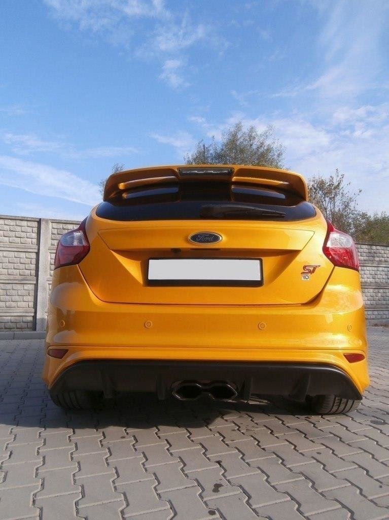 MAXTON DESIGN REAR VALANCE FORD FOCUS ST MK3 (PRE-FACELIFT) (RS LOOK)