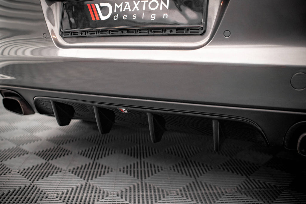 MAXTON DESIGN REAR VALANCE PORSCHE PANAMERA / PANAMERA DIESEL 970