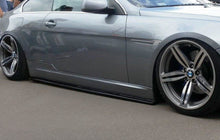 Load image into Gallery viewer, MAXTON DESIGN SIDE SKIRTS DIFFUSERS BMW 6 E63 / E64 (PREFACE MODEL)