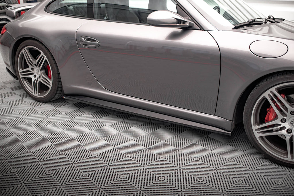 MAXTON DESIGN Side Skirts Diffusers Porsche 911 Carrera / Carrera GTS 997 Facelift
