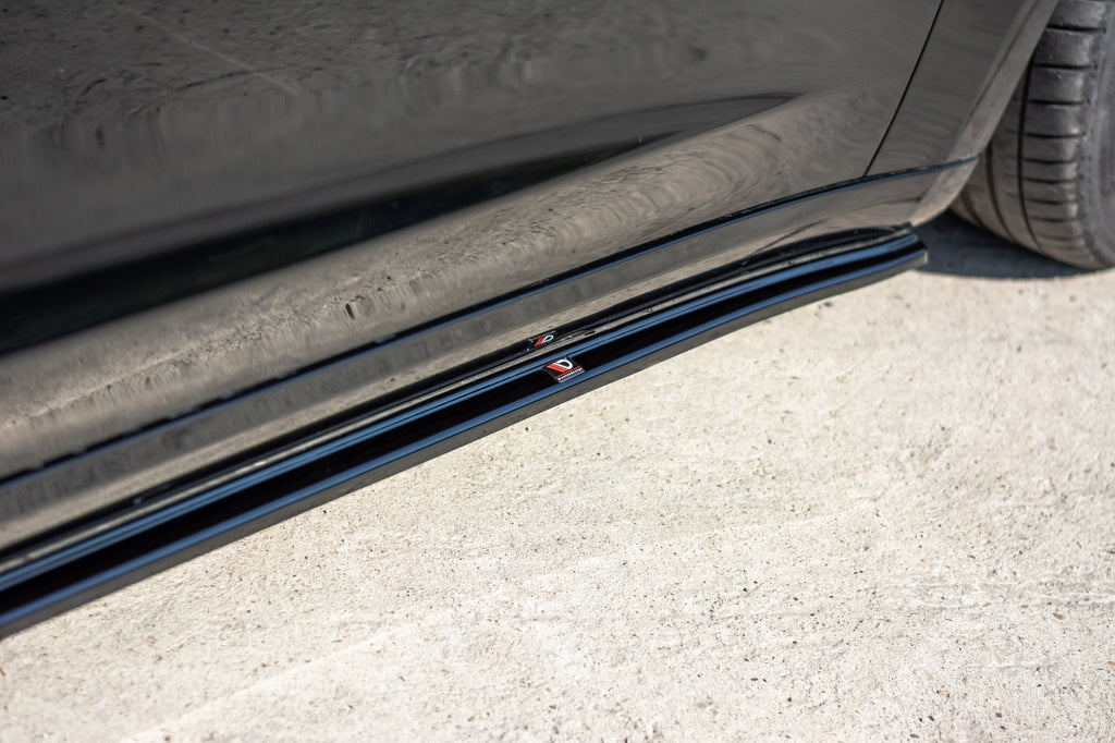 MAXTON DESIGN SIDE SKIRTS DIFFUSERS TESLA MODEL 3