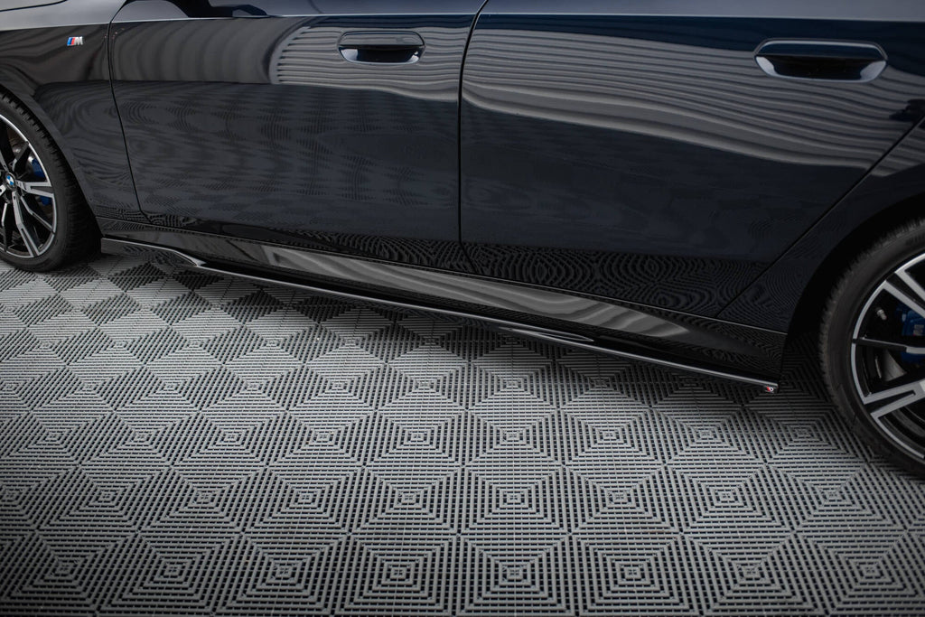 MAXTON DESIGN SIDE SKIRTS DIFFUSERS V.2 BMW 5 M-PACK G60