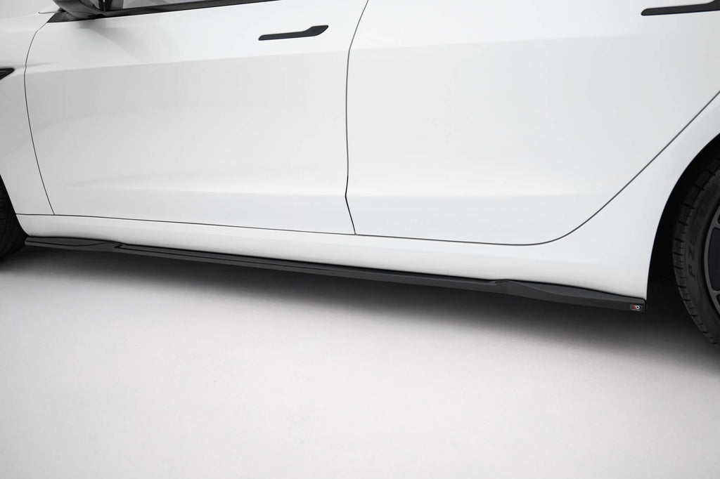 MAXTON DESIGN SIDE SKIRTS DIFFUSERS V.2 TESLA MODEL 3 PROJECT HIGHLAND (FACELIFT)