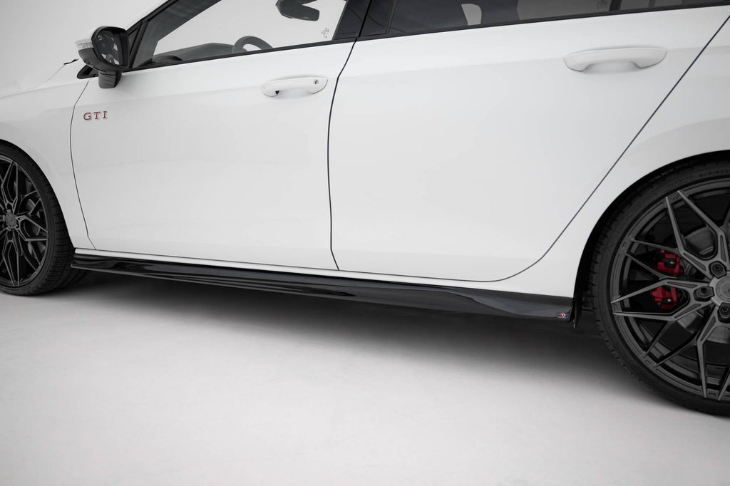 MAXTON DESIGN SIDE SKIRTS DIFFUSERS V.3 VOLKSWAGEN GOLF 8 GTI / GTI CLUBSPORT / R-LINE