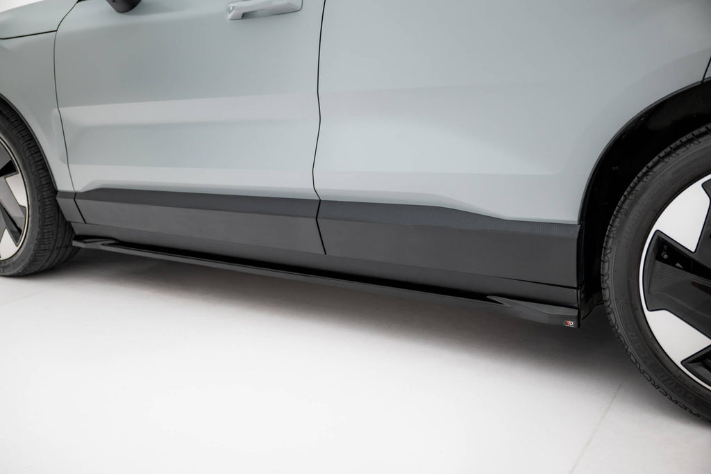 MAXTON DESIGN Side Skirts Diffusers Volvo EX30 Mk1