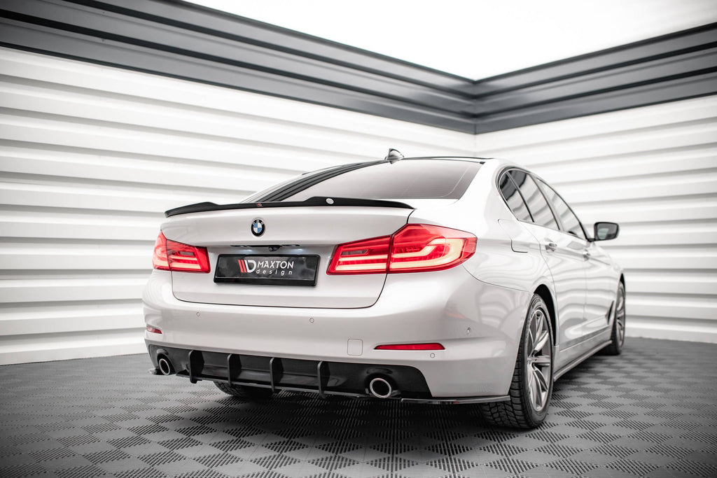 MAXTON DESIGN STREET PRO REAR DIFFUSER BMW 5 G30