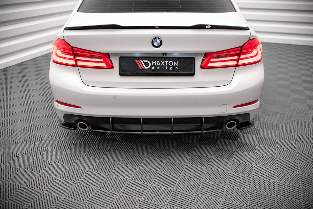 MAXTON DESIGN STREET PRO REAR DIFFUSER BMW 5 G30