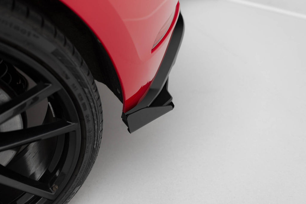 MAXTON DESIGN RACING DURABILITY REAR SIDE SPLITTERS + FLAPS VW GOLF 7 R FACELIFT