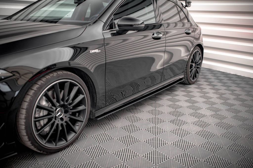 MAXTON DESIGN Street Pro Side Skirts Diffusers Mercedes A35 AMG / AMG-Line Aero Pack W177