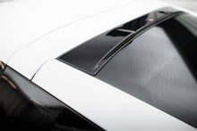 Load image into Gallery viewer, MAXTON DESIGN REAR WINDOW EXTENSION Chevrolet Corvette C7
