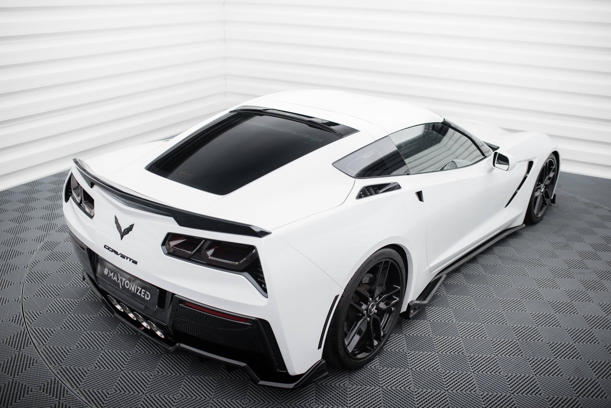 Corvette Rear Window Graphics MAXTON DESIGN REAR WINDOW EXTENSION Chevrolet Corvette C7 – New German ...