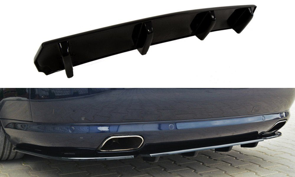 MAXTON DESIGN CENTRAL REAR SPLITTER AUDI A8 W12 D3 (WITH VERTICAL BARS)