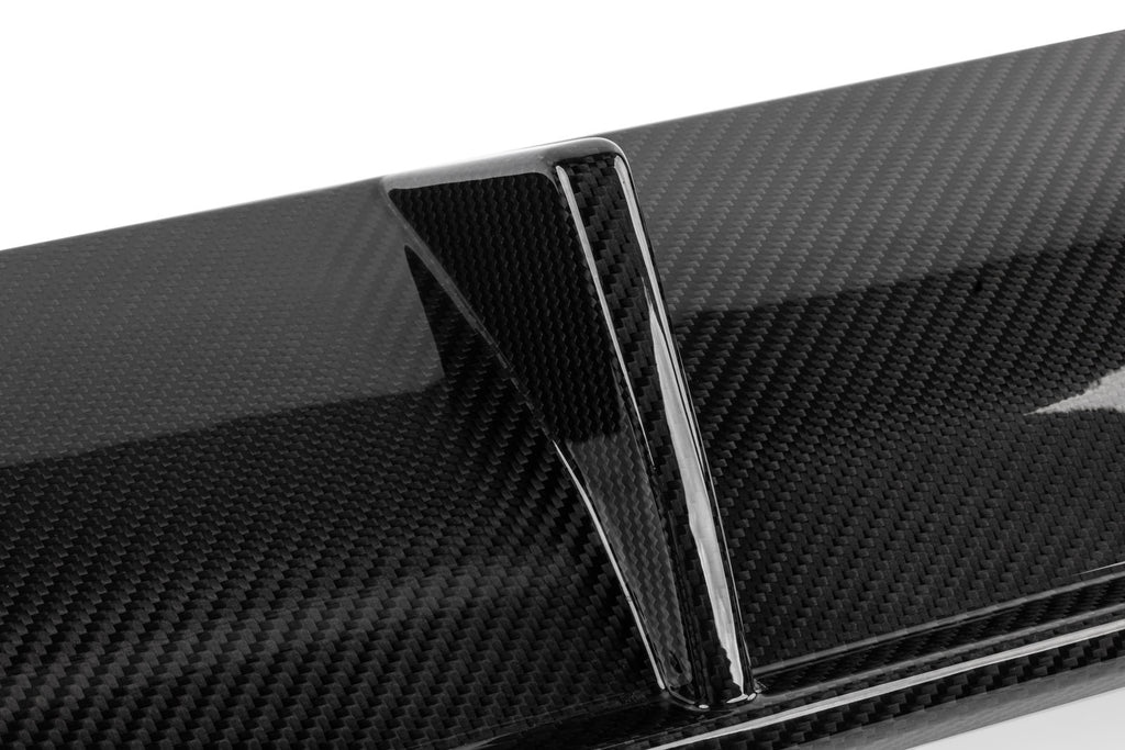 APR MK8 GTI CARBON FIBER REAR DIFFUSER