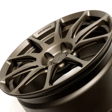 Load image into Gallery viewer, Neuspeed RSe102R 18x8" ET45 5x112 Light Weight Wheel