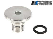 Load image into Gallery viewer, OEM VW - VR6 Oil filter Housing Drain Plug