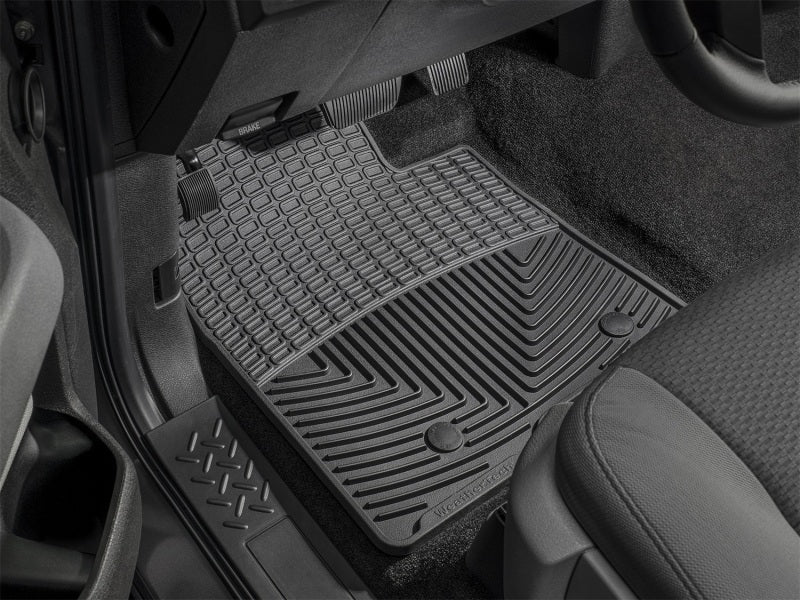 WeatherTech 00-06 BMW X5 Front Rubber Mats - Black