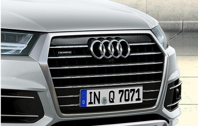 Audi 4M Q7 Upper Grill Carbon Fiber Insert