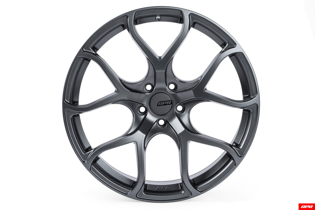 APR A01 Flow Formed Wheel - Brushed Gunmetal - 5x112, 20x9" ET42