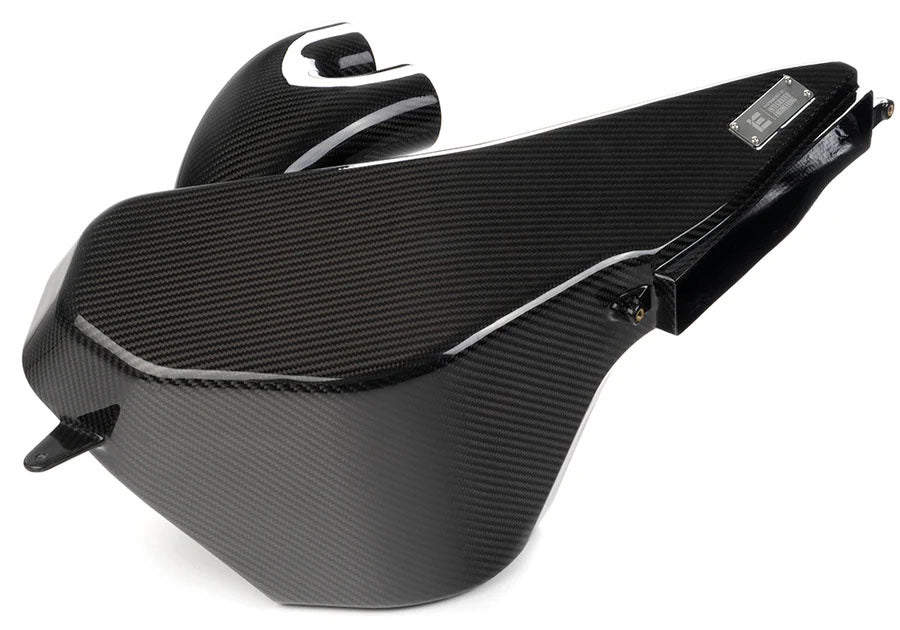 Integrated Engineering Carbon Fiber Intake System For Audi C7/C7.5 RS7