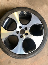 VW Detroit 18x7.5
