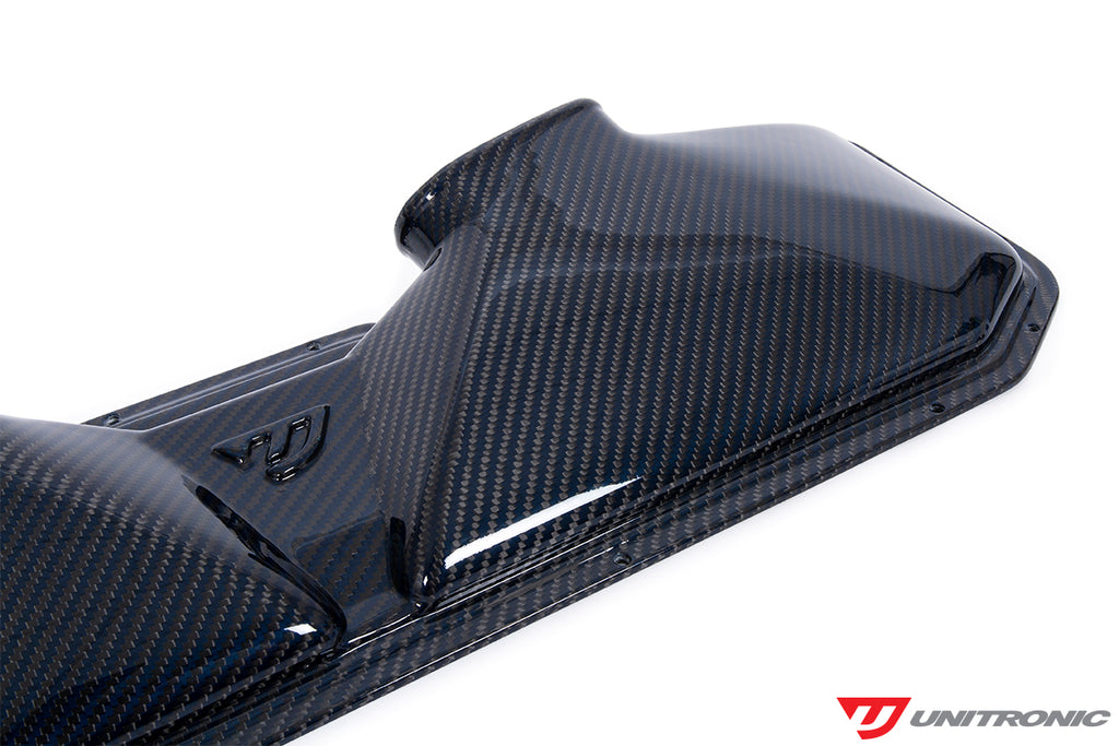 UNITRONIC BLUE CARBON KEVLAR INTAKE & TURBO INLETS FOR AUDI C8 RS6/RS7