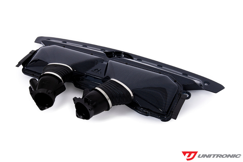 UNITRONIC BLUE CARBON KEVLAR INTAKE & TURBO INLETS FOR AUDI C8 RS6/RS7