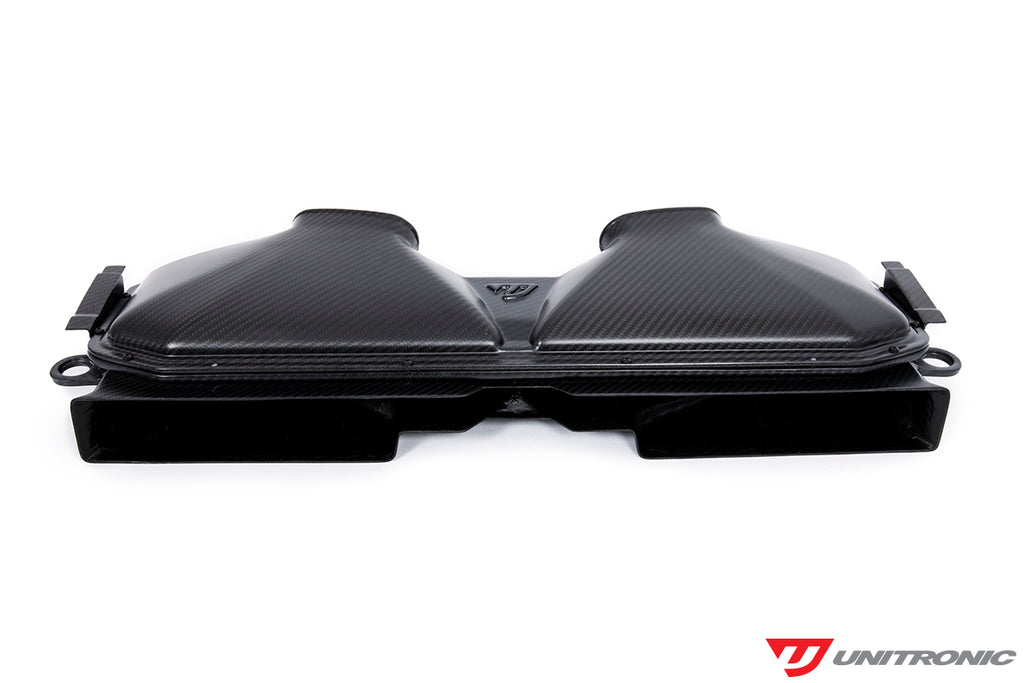 UNITRONIC MATTE CARBON FIBER INTAKE & TURBO INLETS FOR AUDI C8 RS 6/RS 7