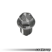 Load image into Gallery viewer, 034MOTORSPORT BILLET MAGNETIC OIL DRAIN PLUG KIT, AUDI, VW WITH METAL OIL PAN