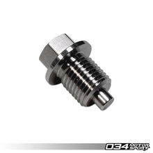 Load image into Gallery viewer, 034MOTORSPORT BILLET MAGNETIC OIL DRAIN PLUG KIT, AUDI, VW WITH METAL OIL PAN