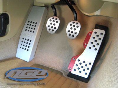 Rennline Aluminum Pedal Set - 4 Piece - Rubber Grip - Audi A3 8P / TT Mk2 - Manual Transmission